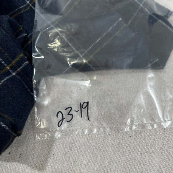 London Fog Cashmink Fashion Scarf Blue Gold Plaid Pattern Made in Germany - Picture 8 of 8